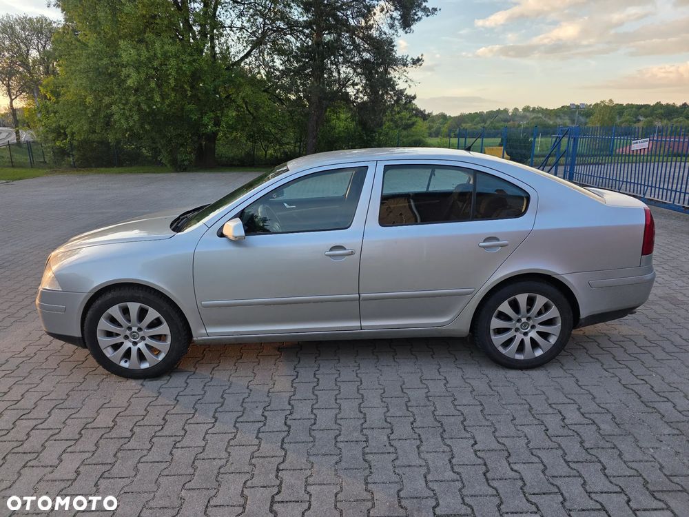 Skoda Octavia 2.0 TDI Ambiente - 2