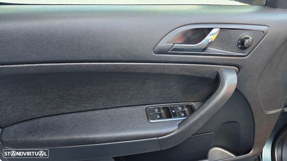 Skoda Yeti 2.0 TDI Style - 21