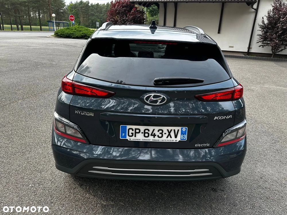 Hyundai Kona - 3