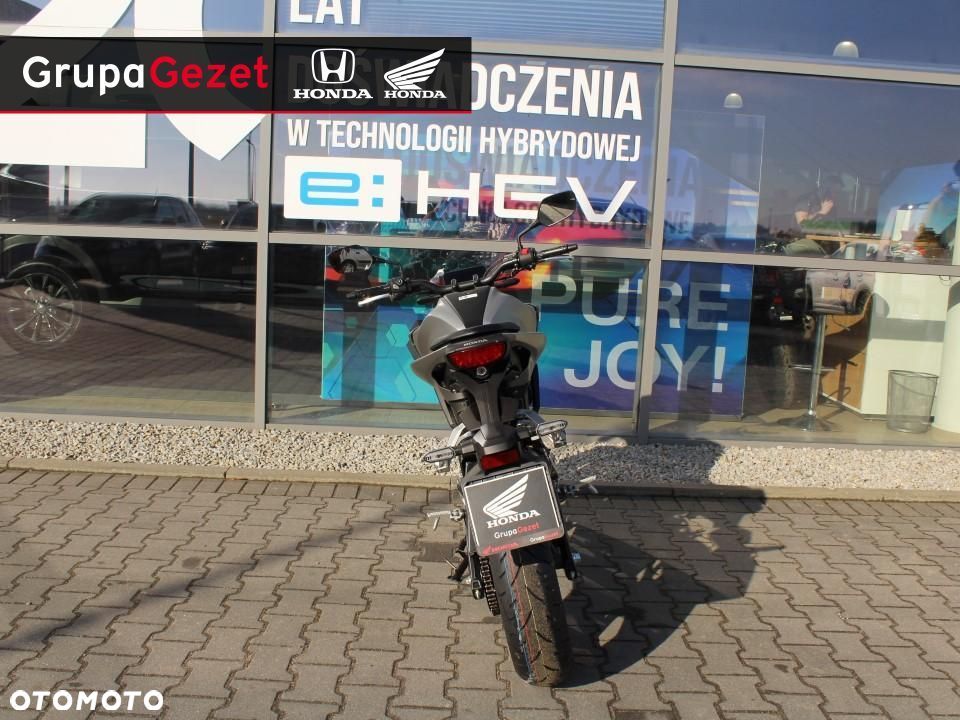 Honda CB - 6