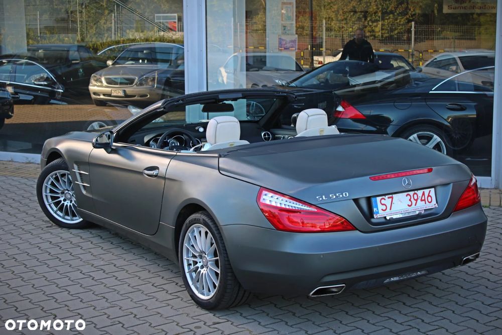 Mercedes-Benz SL 500 BlueEff - 6