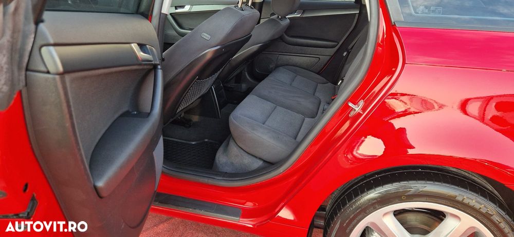 Audi A3 1.6 TDI Sportback DPF Ambiente - 24