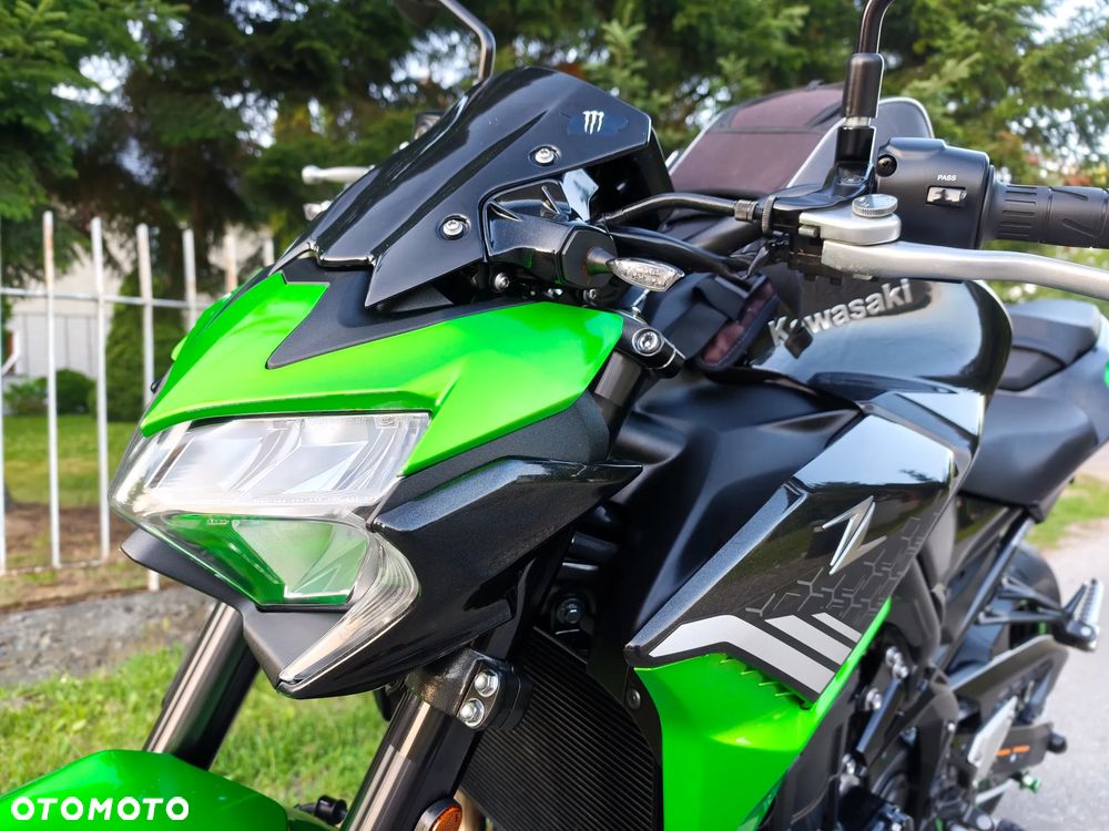 Kawasaki Z 900 - 12