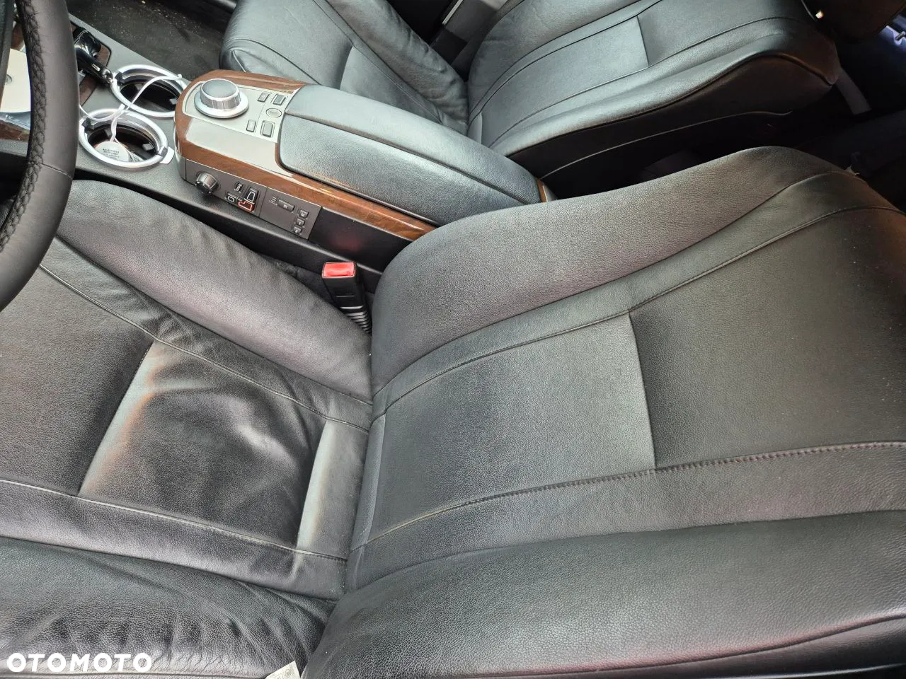 BMW Seria 7 740i - 9