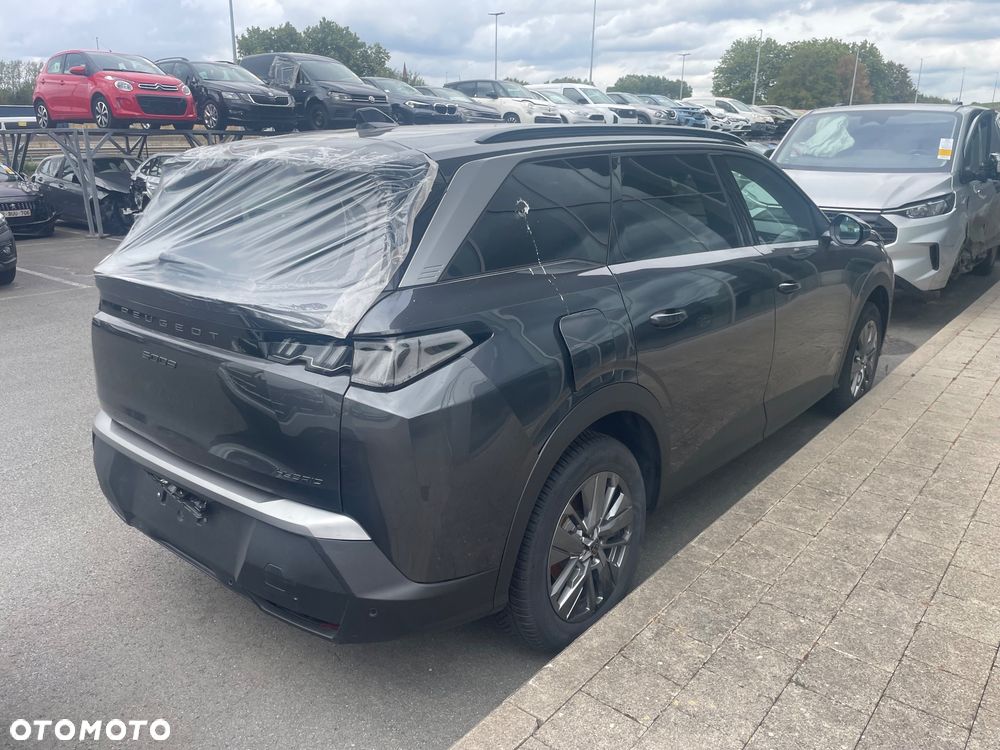 Peugeot 5008 - 5