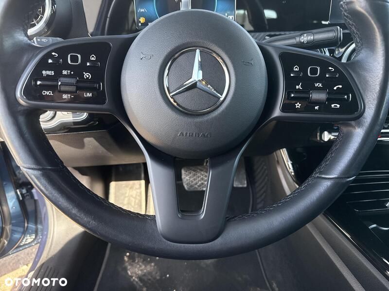 Mercedes-Benz Klasa A 180 7G-DCT - 13