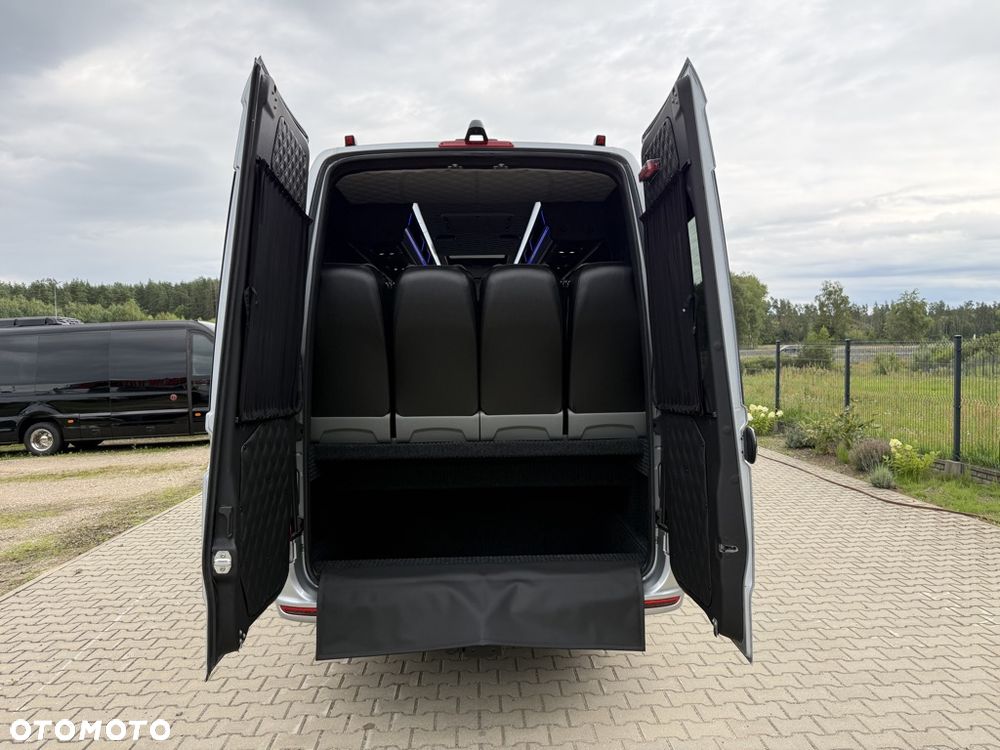 Mercedes-Benz Sprinter 519 Panoramic Line | JD - 26