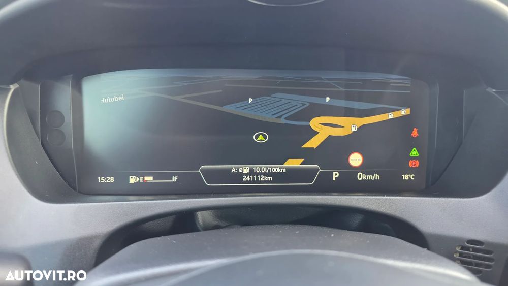 Jaguar F-Pace D300 AWD - 9