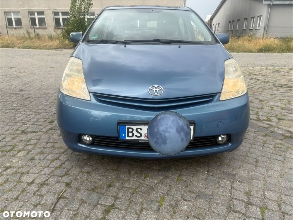 Toyota Prius 1.5 VVT-i Prestige - 4