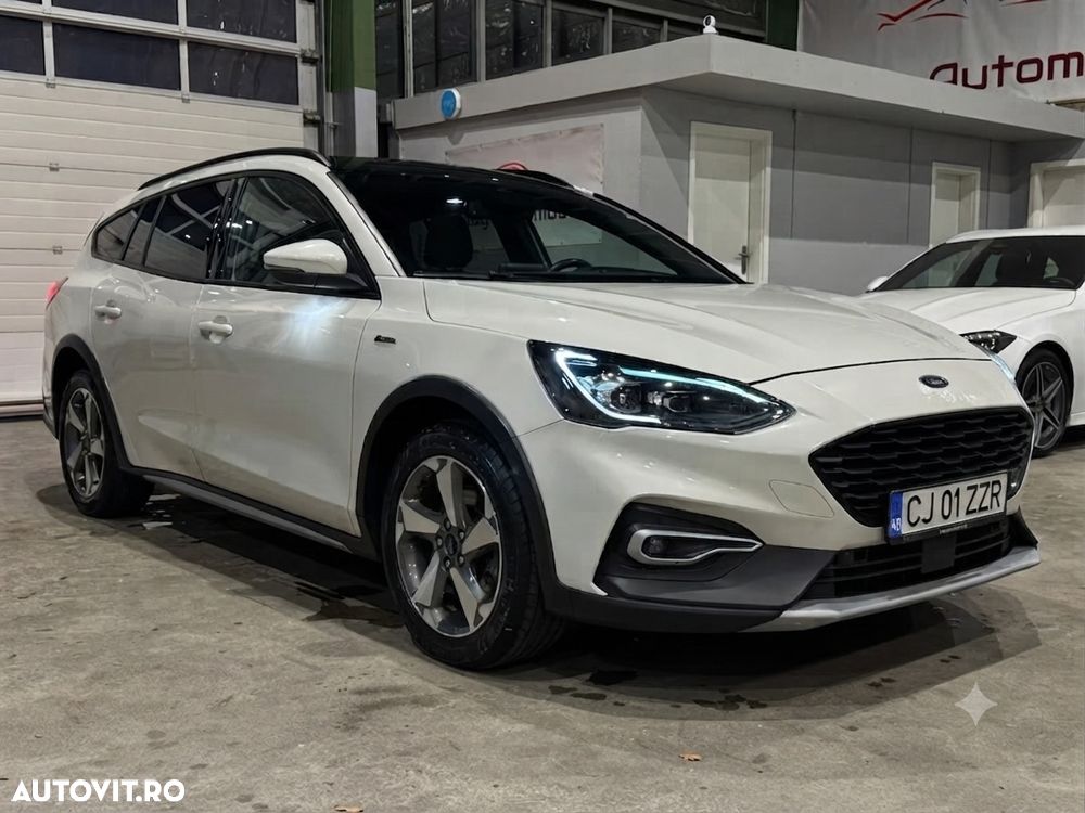 Ford Focus 1.5 EcoBoost ST-Line - 2