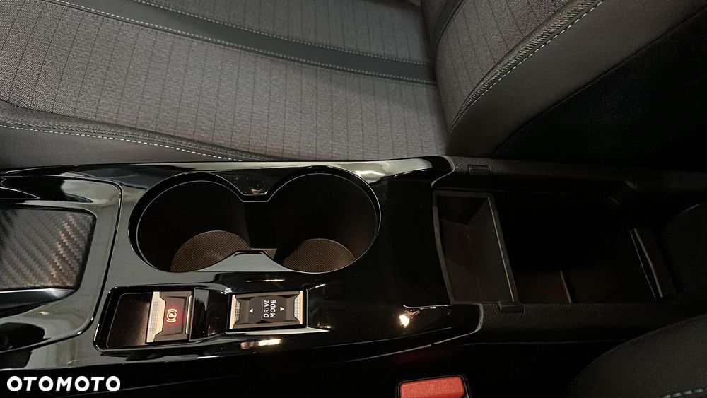 Peugeot 208 1.2 PureTech Allure S&S EAT8 - 27