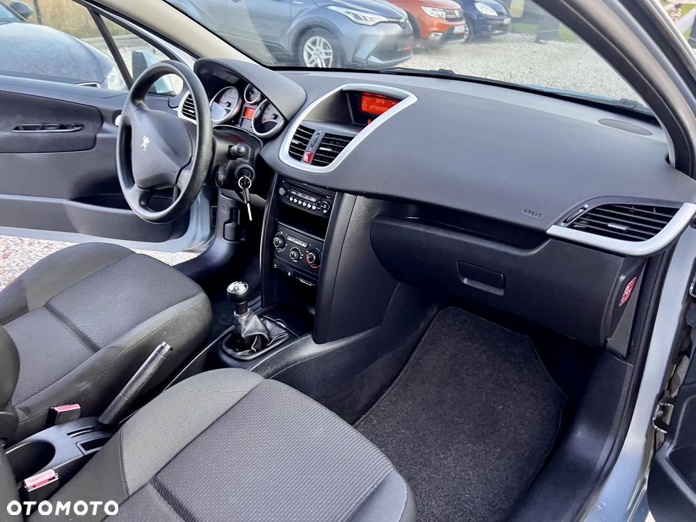 Peugeot 207 1.4 U Move - 29