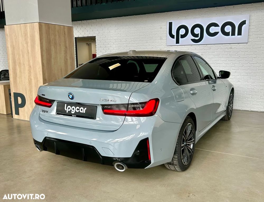 BMW Seria 3 330e xDrive AT PHEV - 29