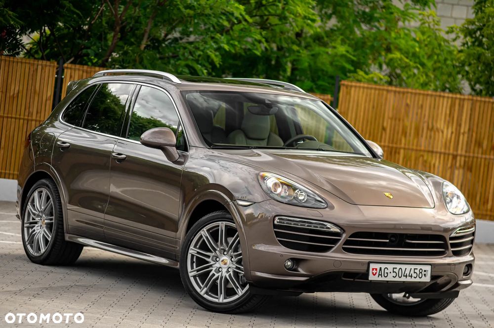 Porsche Cayenne S - 2
