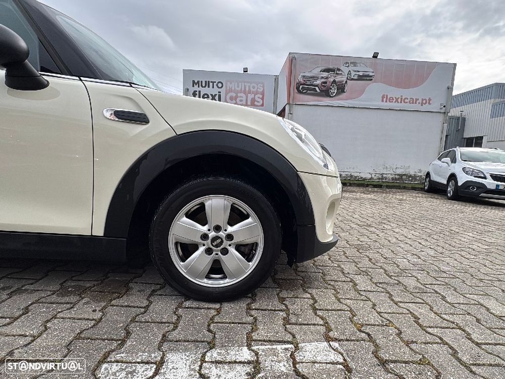 MINI 5 Portas One D - 10