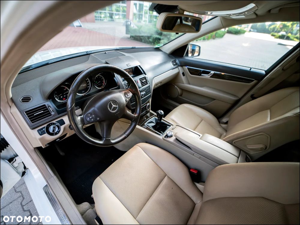 Mercedes-Benz Klasa C - 15