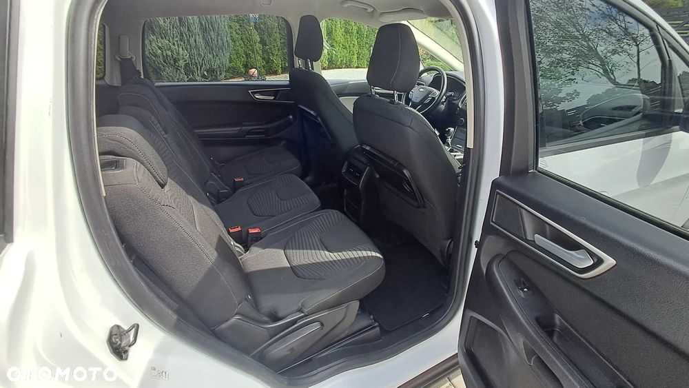 Ford S-Max - 9
