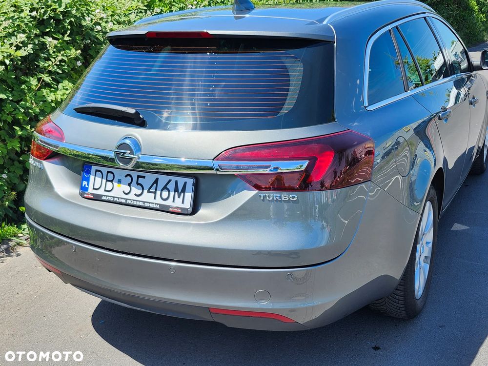 Opel Insignia 1.6 SIDI Turbo Touer Innovation - 14