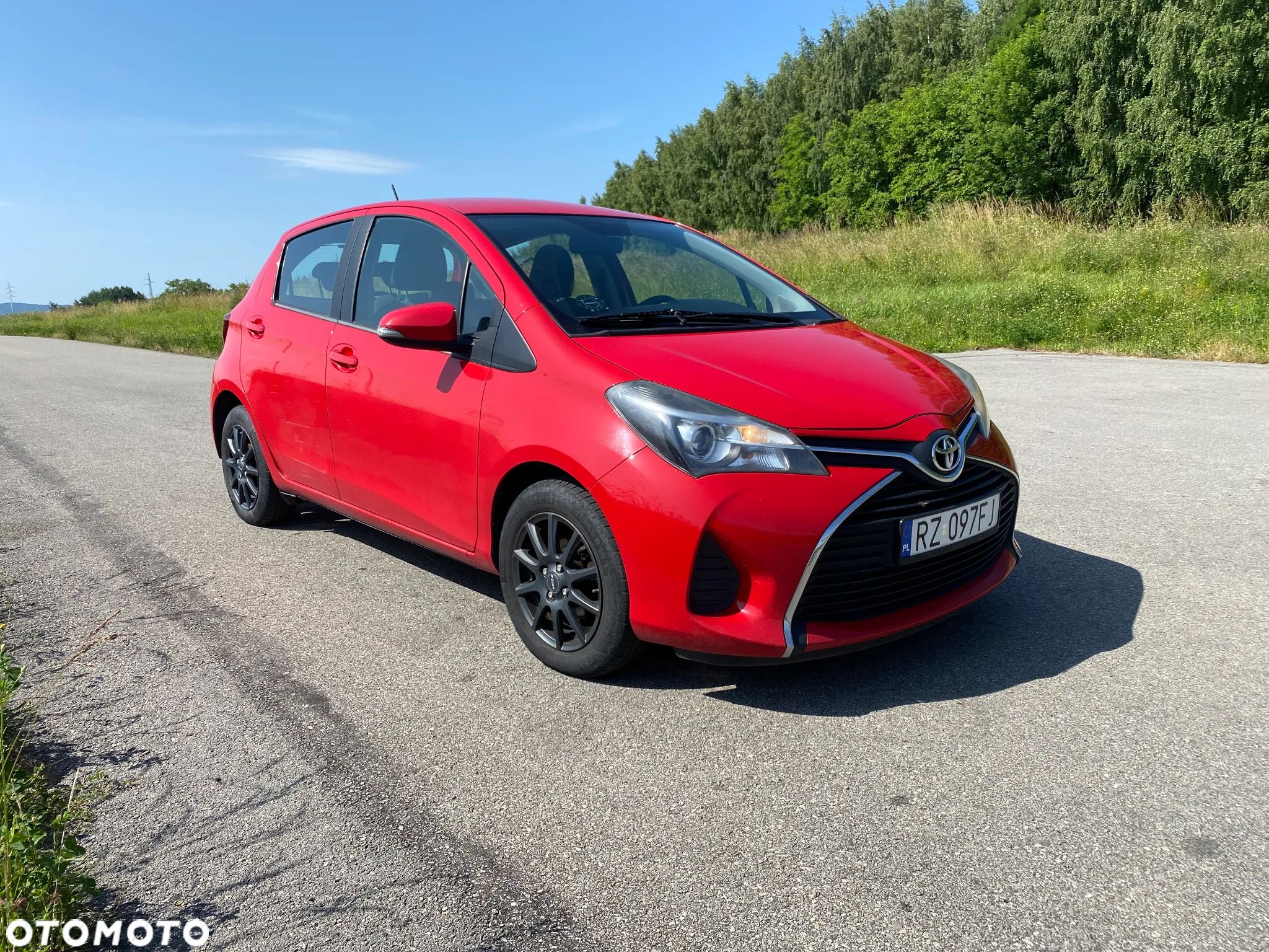 Toyota Yaris - 1