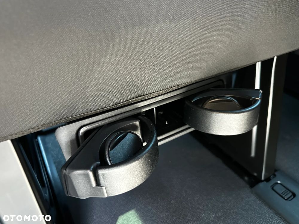 Mercedes-Benz Sprinter - 29