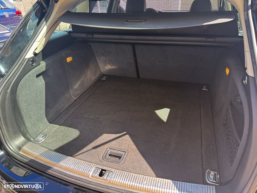 Audi A4 Avant 2.0 TDI Sport - 12