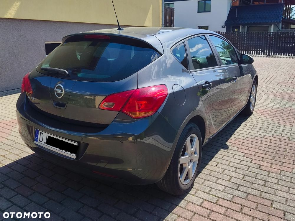 Opel Astra 1.6 - 2