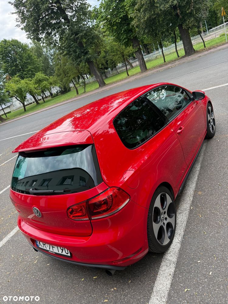 Volkswagen Golf - 9