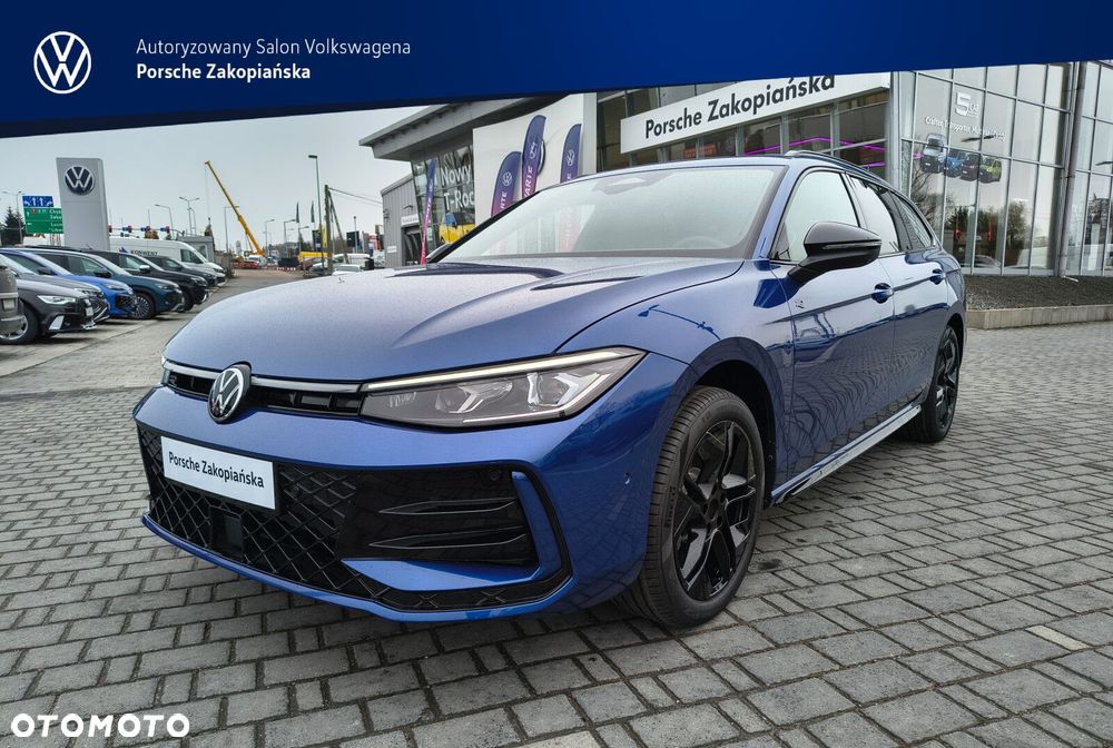 Volkswagen Passat - 1