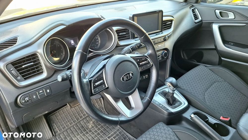 Kia Ceed 1.4 T-GDI M DCT - 13