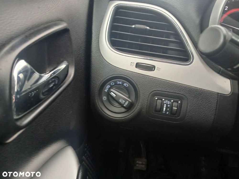 Fiat Freemont 2.0 Multijet 16V DPF Automatik Allrad Lounge - 18