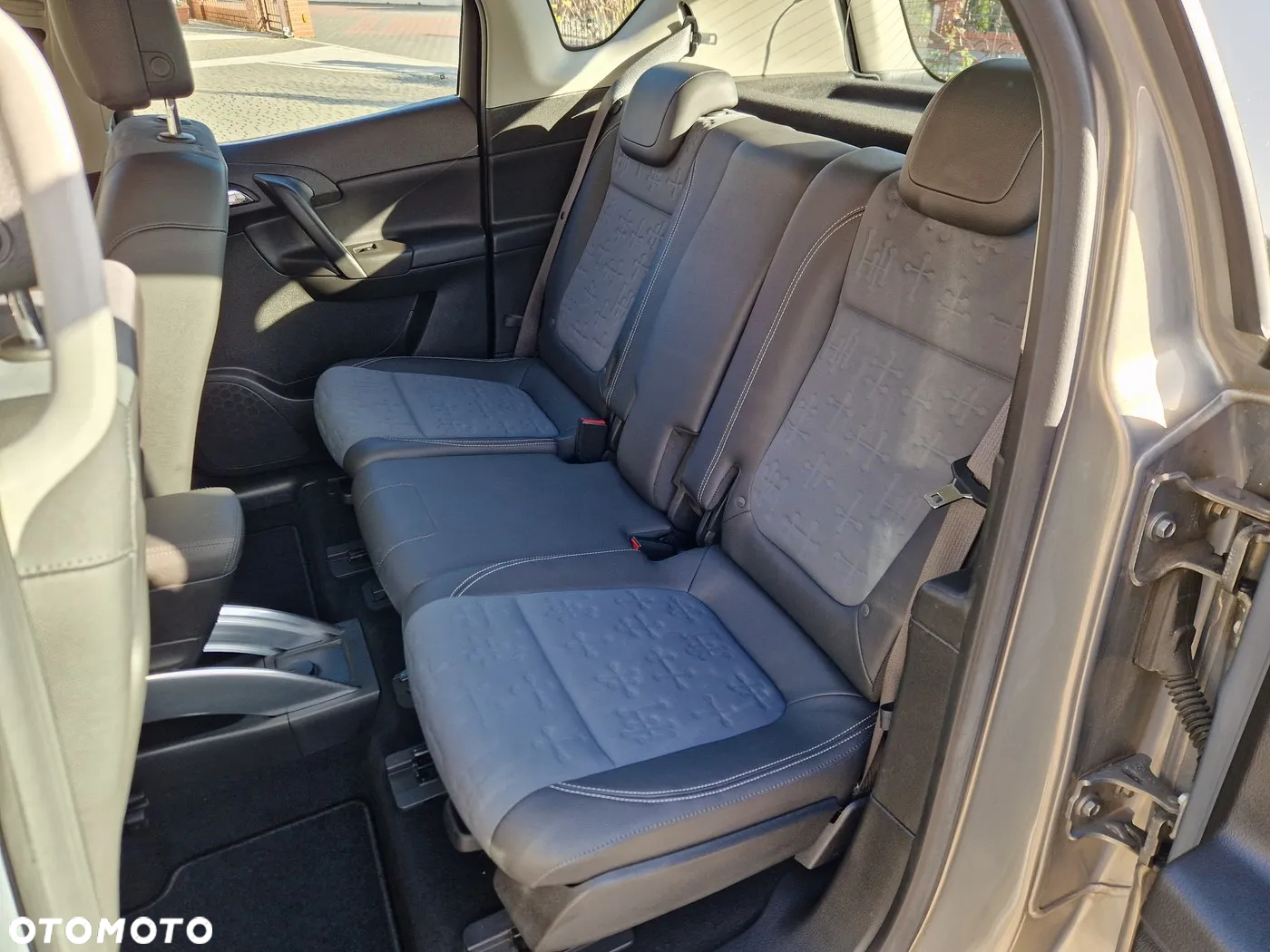 Opel Meriva 1.4 T Cosmo - 24