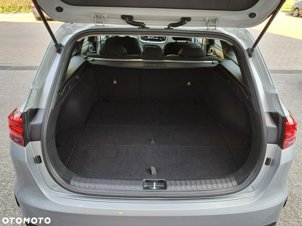Kia Ceed 1.5 T-GDI M - 32