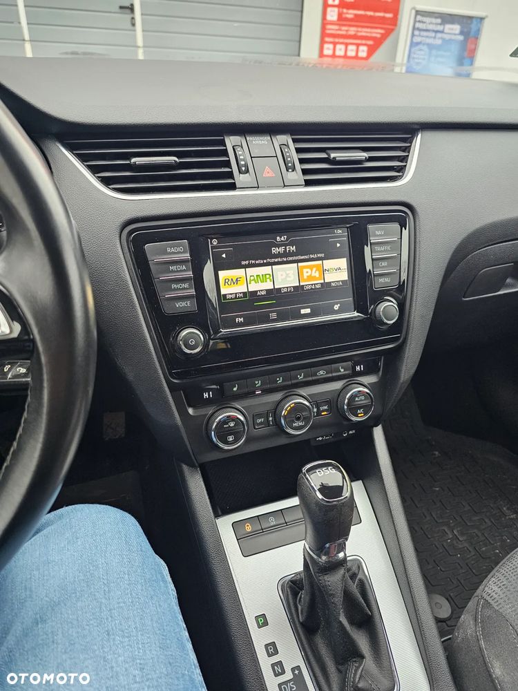 Skoda Octavia 2.0 TDI (Green tec) DSG Ambition - 9