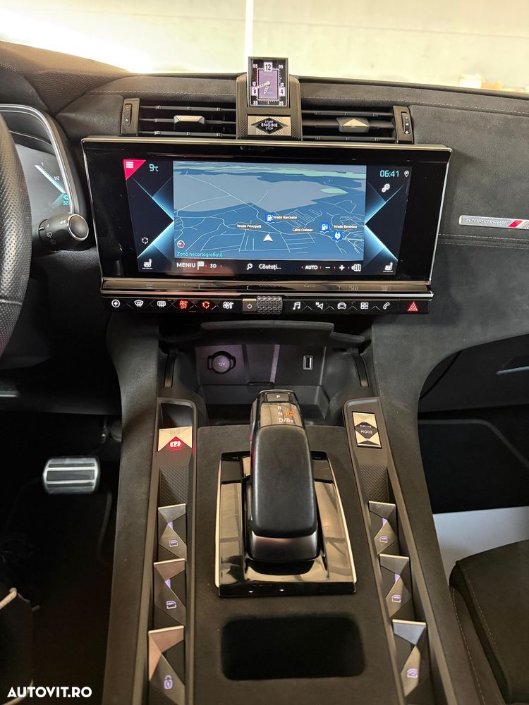 DS Automobiles DS 7 Crossback 1.6 PHeV FWD 225 EAT8 PERFORMANCE LINE + - 23