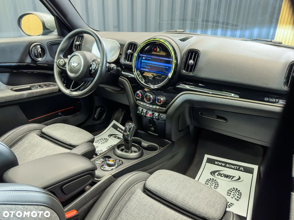 MINI Countryman One D John Cooper Works Trim - 19