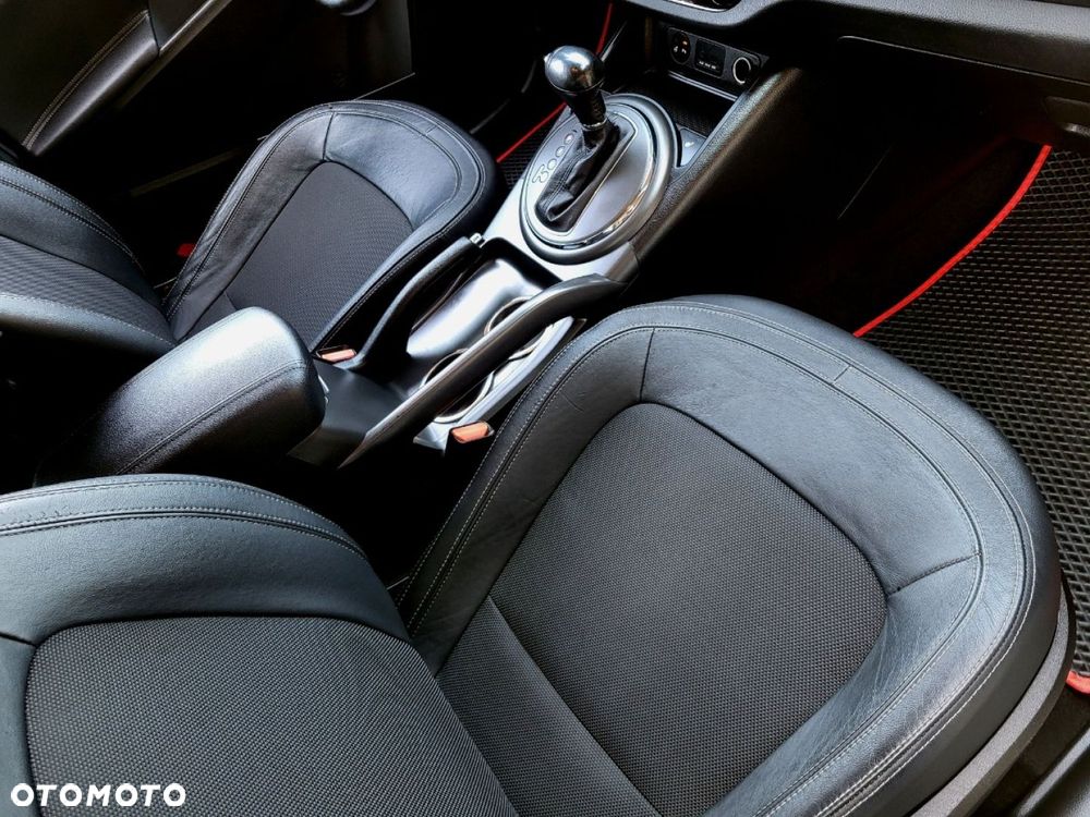 Kia Sportage - 11