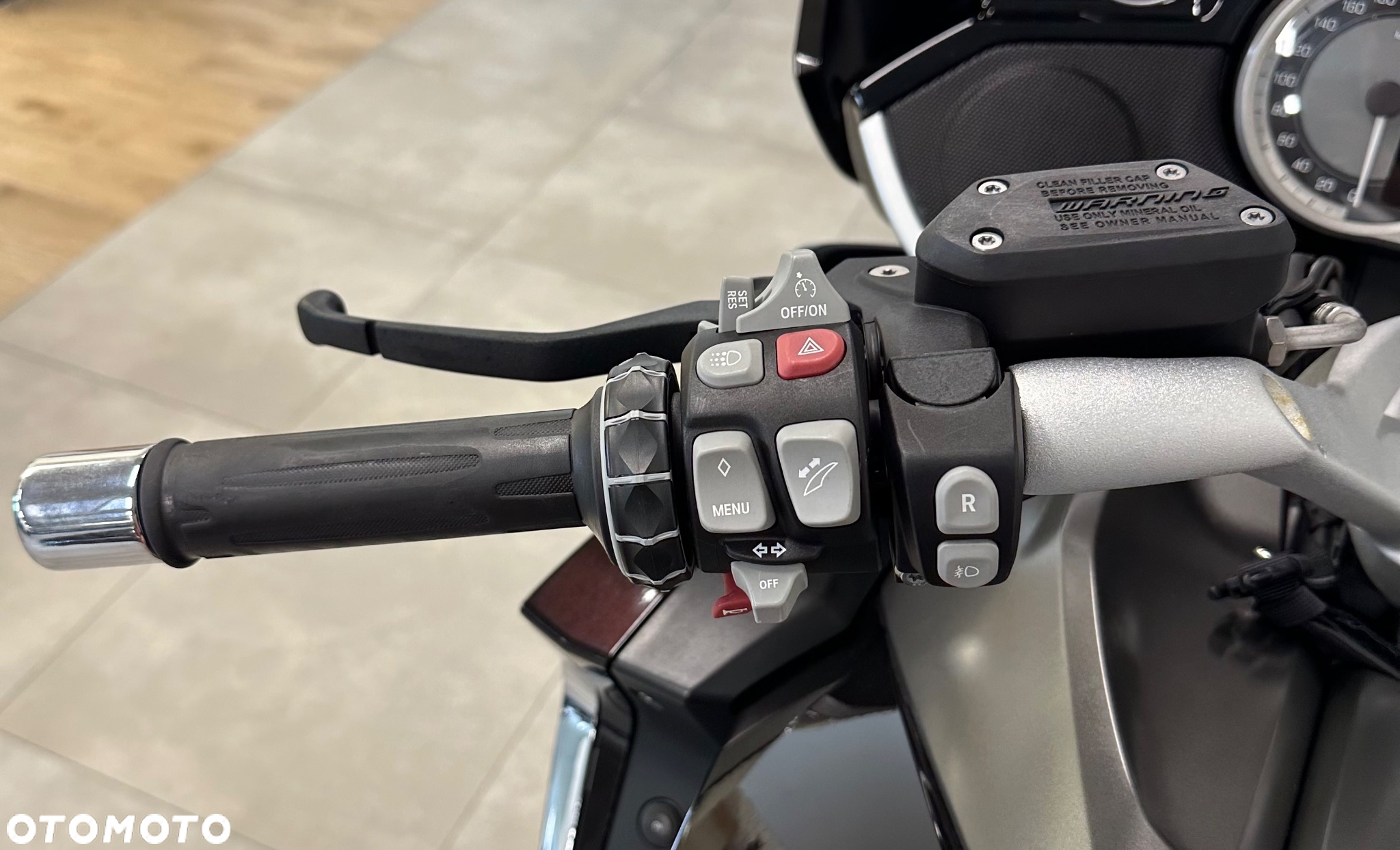 BMW K - 8