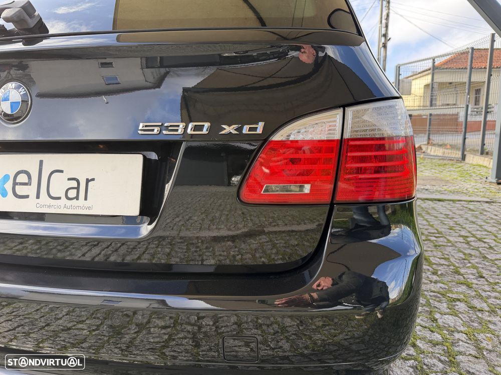 BMW 530 dA xDrive Executive - 12