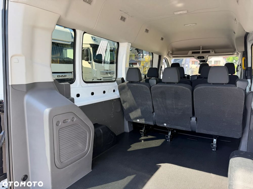 Ford Transit Kombi L3H2 Limited - 30