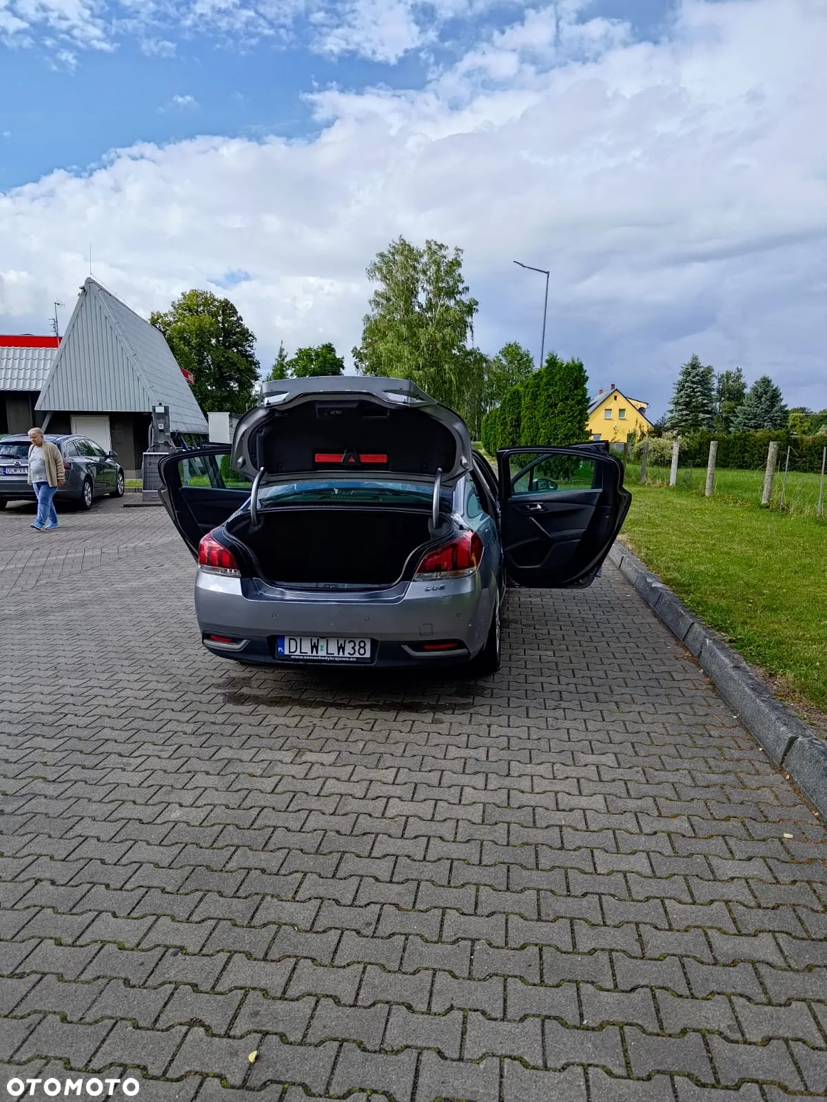 Peugeot 508 1.6 e-THP Allure S&S - 26