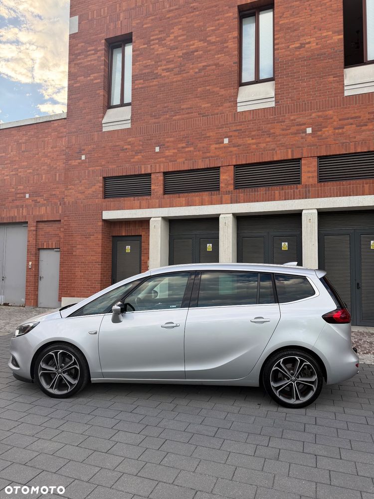 Opel Zafira 2.0 CDTI Elite - 26