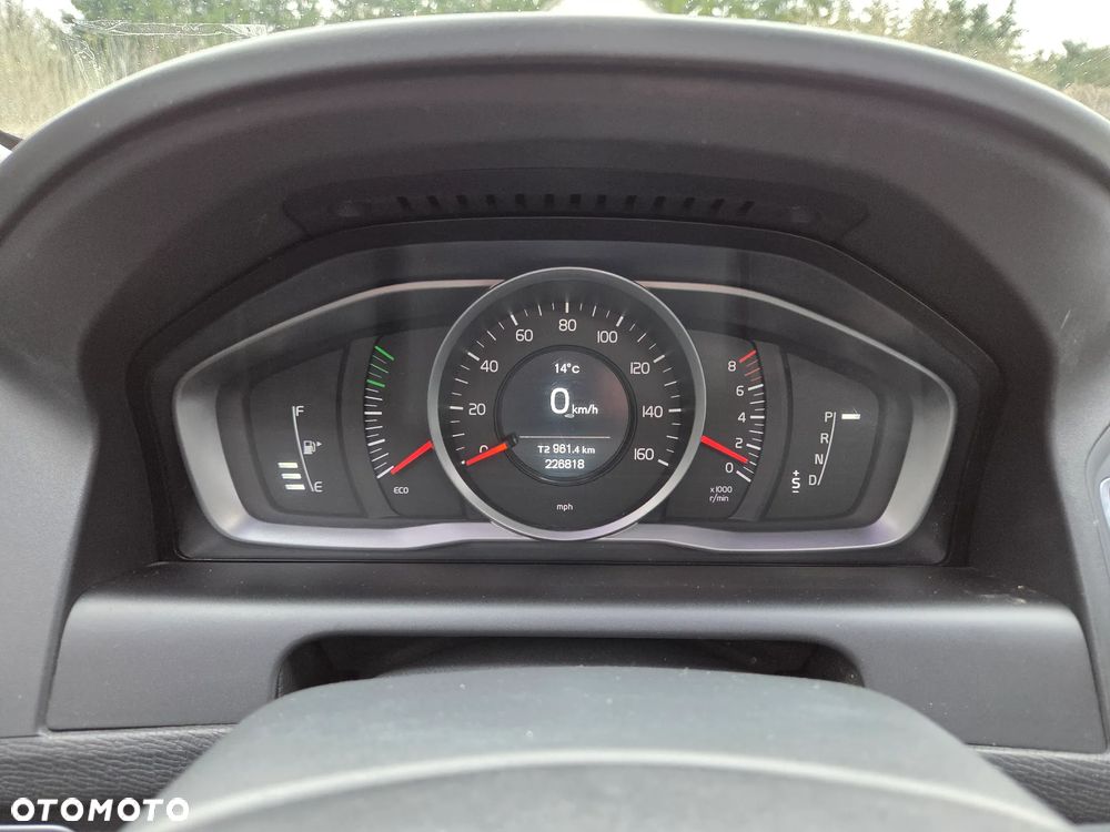 Volvo XC 60 T5 Drive-E Momentum - 14