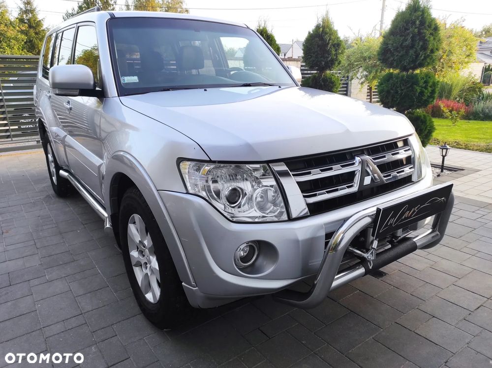 Mitsubishi Pajero - 6