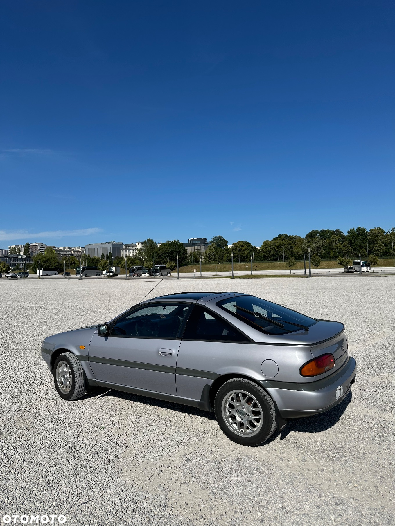 Nissan 100 NX - 5