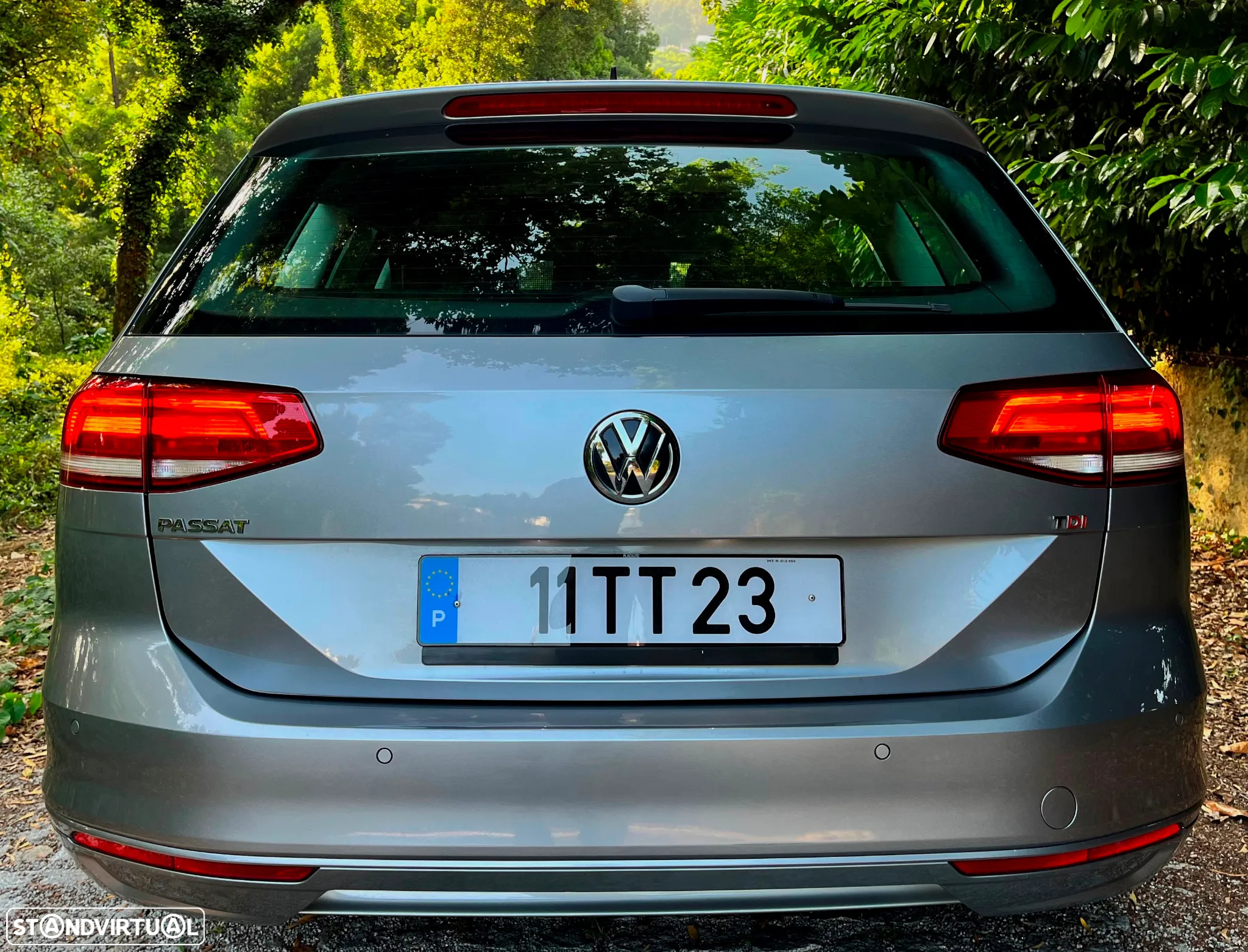 VW Passat Variant 1.6 TDI BlueMotion - 4