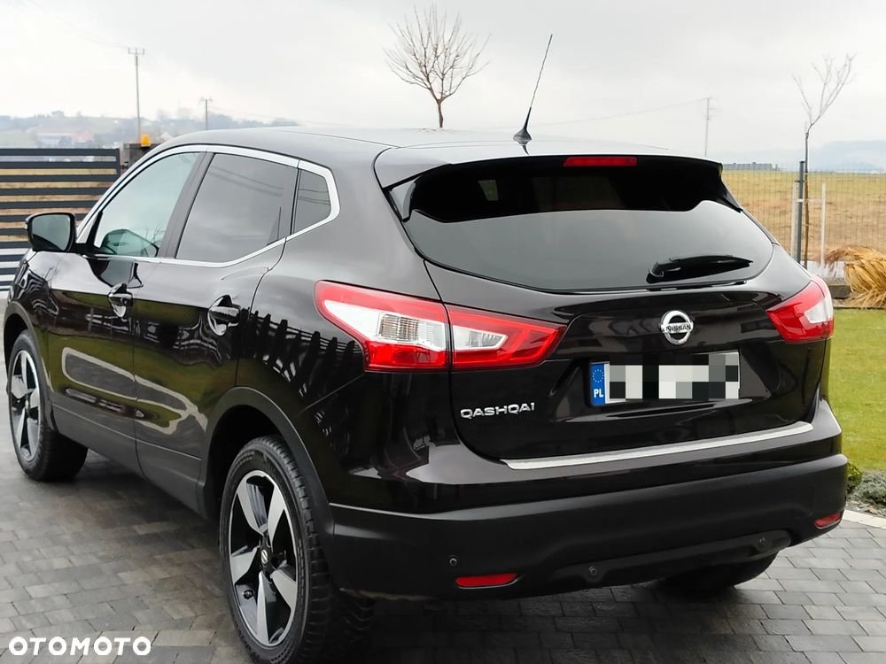 Nissan Qashqai 1.2 DIG-T N-Connecta - 26