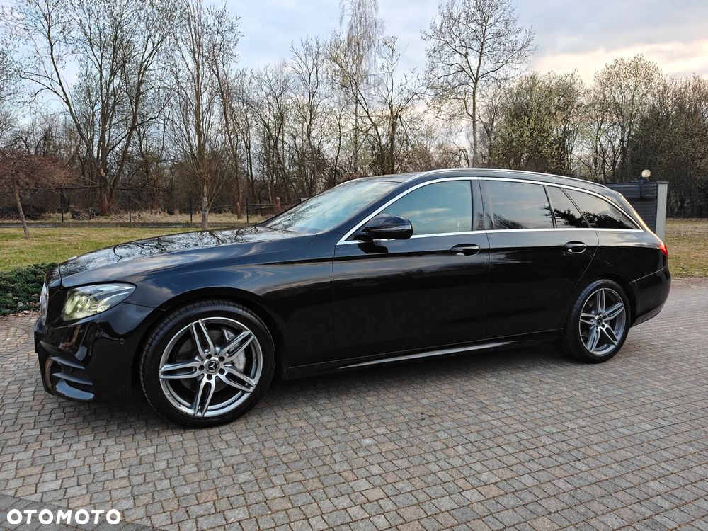 Mercedes-Benz Klasa E 220 d 4Matic 9G-TRONIC AMG Line - 5