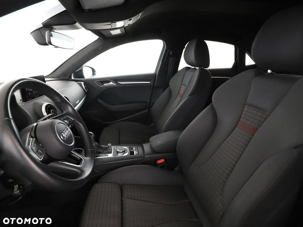 Audi A3 Limousine 1.5 TFSI Sport S tronic - 14