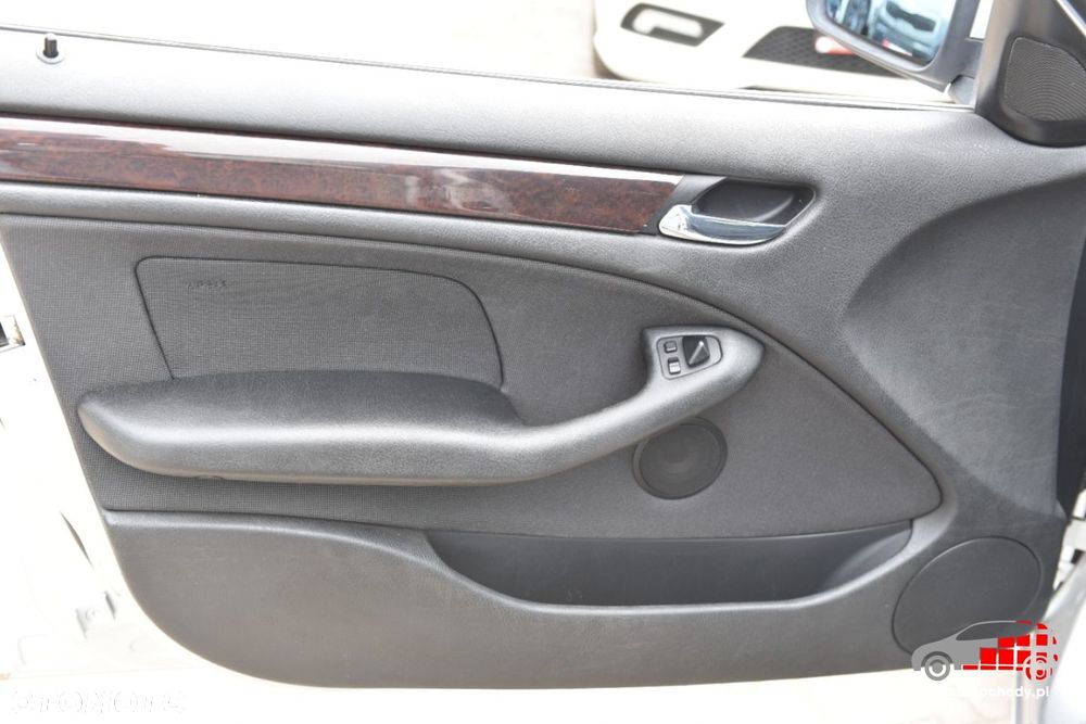 BMW Seria 3 - 15