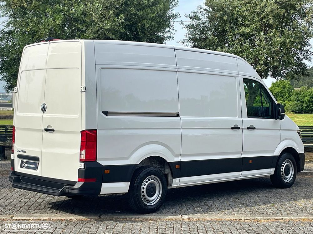 VW Crafter 2.0 TDI L3H3 IVA Dedutível - 7